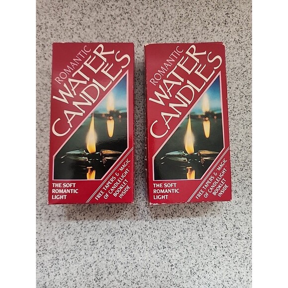VINTAGE Romantic Water Candles Floating-2 Boxes (10 Candles Total) New NIP - Picture 1 of 3